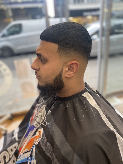 Dida cutz barber and hair salon