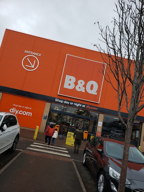 B&Q Cardiff Gate