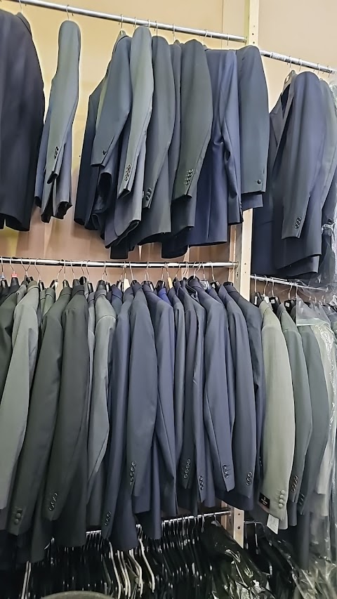 Broadwaysuits shop