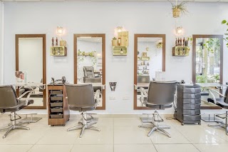 Gaia Organic Salon: Hair, Nails & Beauty