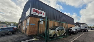 Oily's Mot Centre