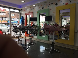 Ranya Hair Salon in Morden