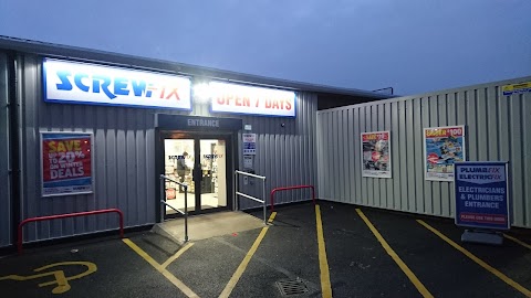 Screwfix Aldershot