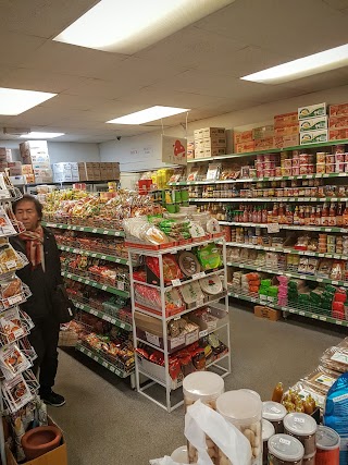 Sriracha Supermarket