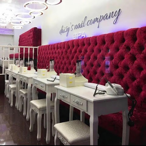 Daisy's Nail Company & Spa