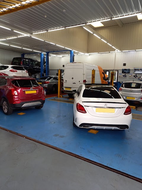 MOT Centre Services