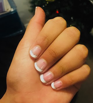 AC Nails & Beauty