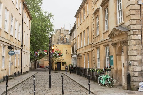 The Bath Pub Tour