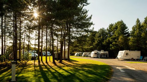 Wirral Country Park Caravan and Motorhome Club Campsite