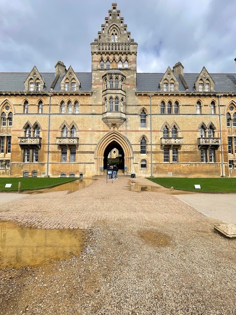 University of Oxford