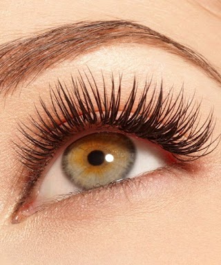 Mad Lashes Beauty Salon