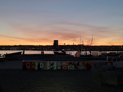 Cardiff Bay Barrage Skate Plaza