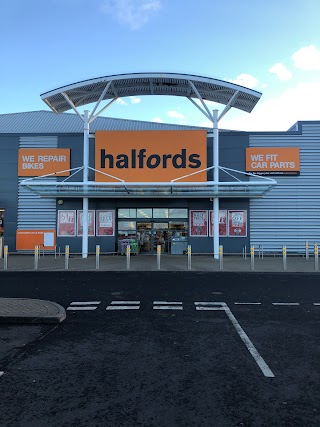 Halfords - Straiton