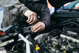 Dean's Auto Repairs