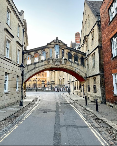 University of Oxford