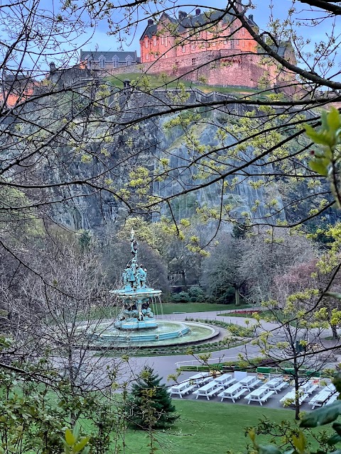 Ross Fountain