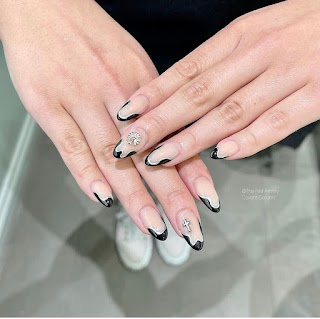 The Nail Artistry