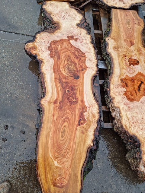 Live edge lumber