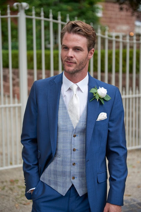 SG Menswear Suit Hire Leigh