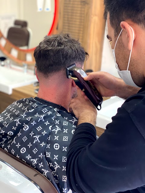 NR1 TURKISH BARBERS HAMILTON