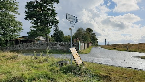 Harperrig Reservoir public car park