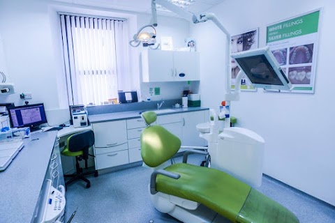 Advance Dental Centre