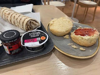 M&S Café