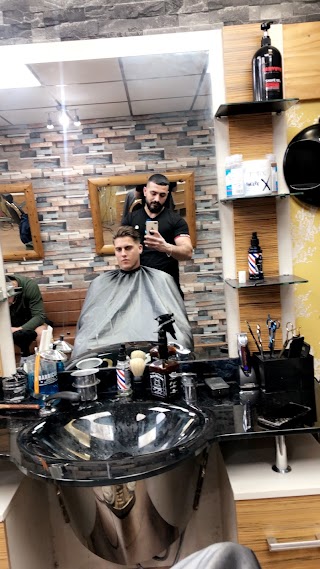 In Design Barber Shop (Turkish Style)