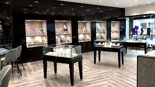 Gear Jewellers Dublin | Luxury Jewellery & Engagement Rings