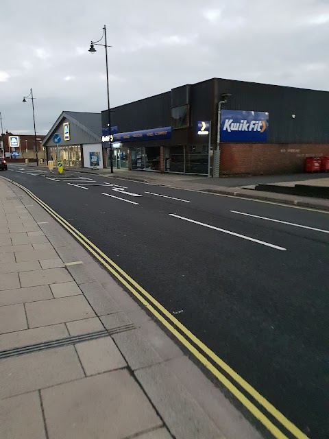 Kwik Fit - Fareham - West Street