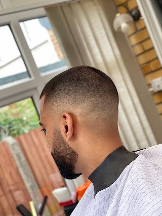 Barber Cenk Watford