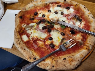 Cresci Pizzeria