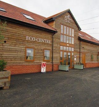 Hogshaw Farm & Wildlife Park