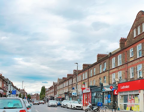 Domino's Pizza - London - Earlsfield