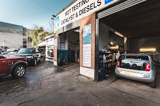 Cemetery Road Service Centre - Prestige Vehicles