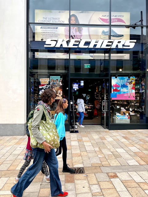 SKECHERS Retail