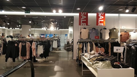 H&M