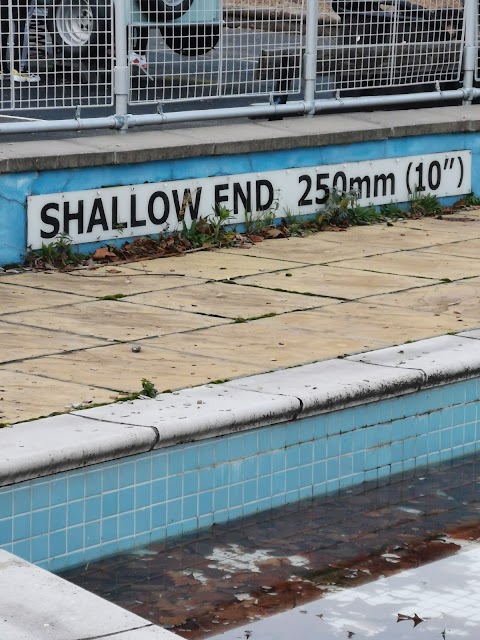 The Paddling Pool at West Ham Park