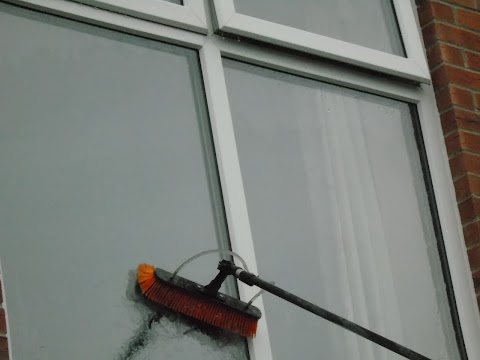 Ultraclean Window Cleaning