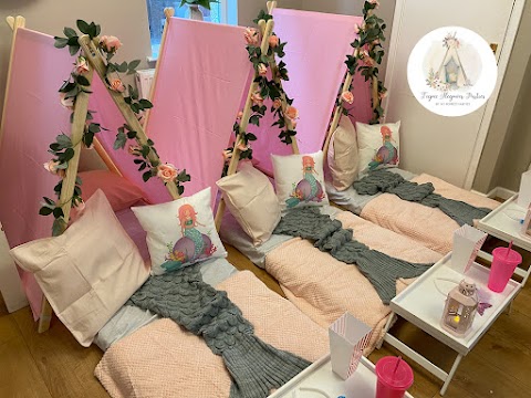 My Perfect Parties - Sleepover Teepees, Bell Tents, Soft Play Hire, Balloon Stylists, Children's Party Tables.