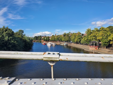 University of Chester, Queen's Park Campus