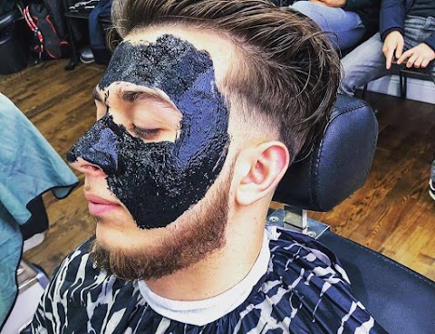 Ealing Barbers | Best Hairdresser in London