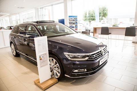 Listers Volkswagen Service Centre Leamington Spa