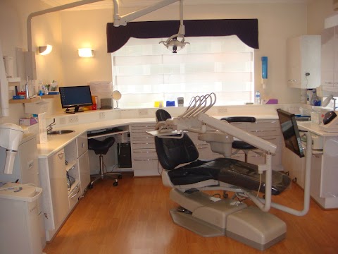 Howell Hill Dental Cosmetic & Implant Practice