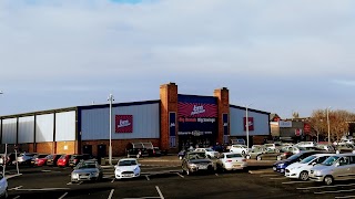 B&M Home Store