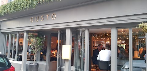 Gusto Italian