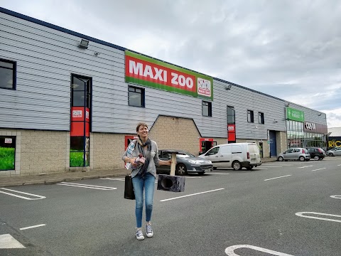 Maxi Zoo Newbridge