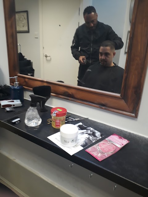 Mac's Barbers, 504 Stafford Road, Wolverhampton . WV10