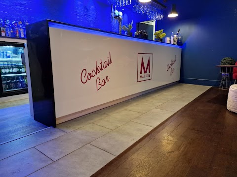 Mature Club & Cocktail Bar