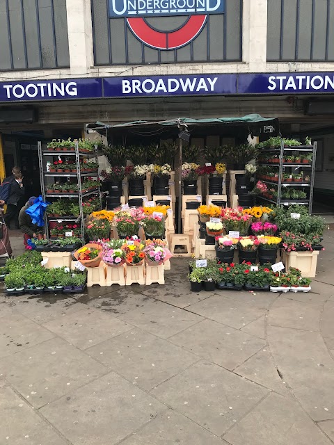 Flower Stall Tooting Broadway Station